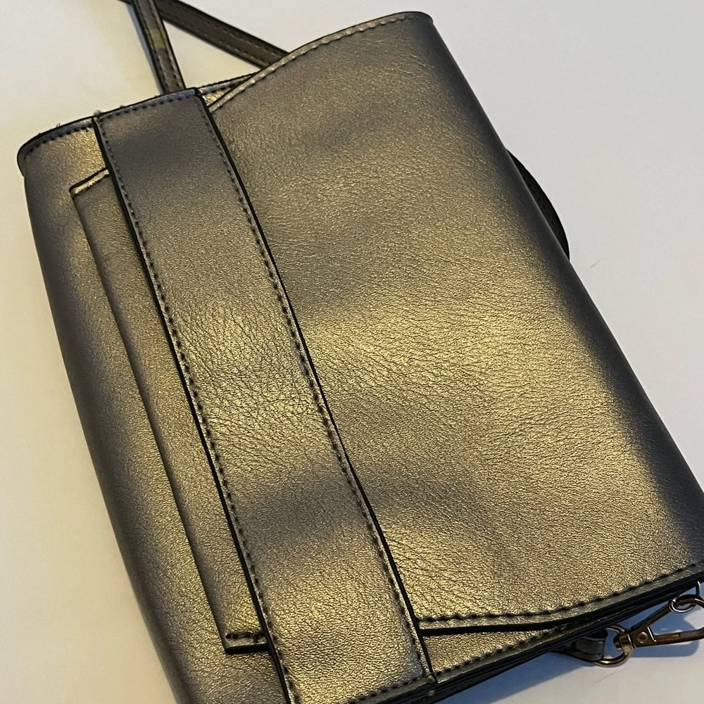 Steel grey metallic Summer & Rose crossbody bag - Picture 4 of 6